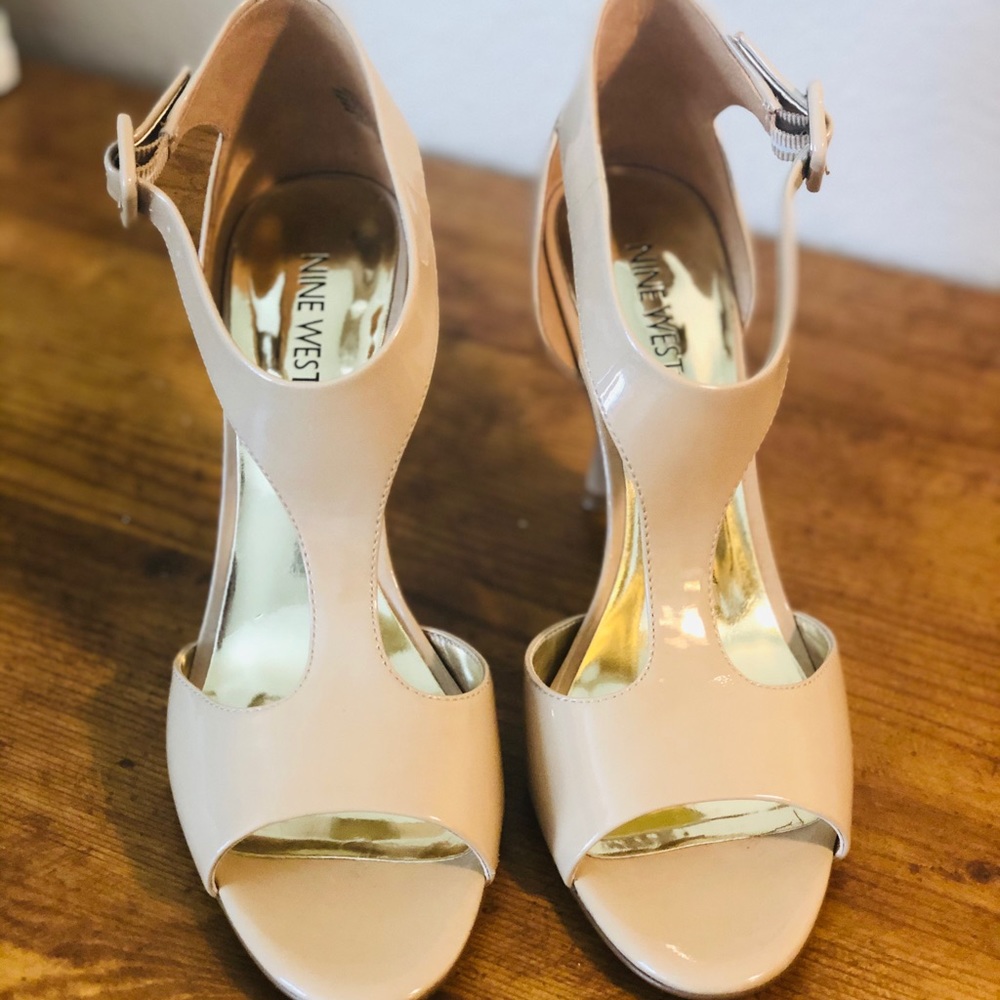 Nine West Cream 9